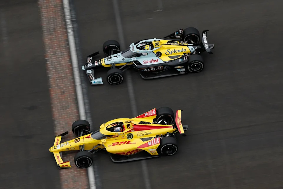 Alex Palou, Chip Ganassi Racing Honda, Alexander Rossi, Ed Carpenter Racing Chevrolet