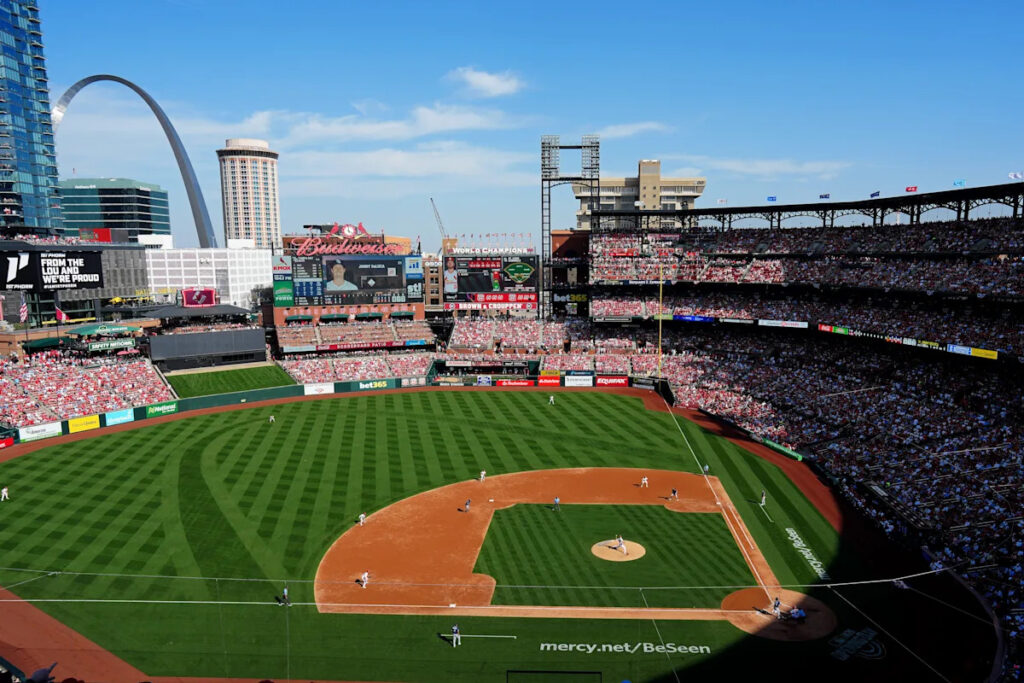 Man stabbed to death at Busch Stadium hours after Cardinals’ loss to Dodgers