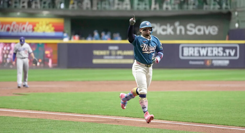 Early offense, solid pitching lead Brewers to 5-1 victory over Dodgers