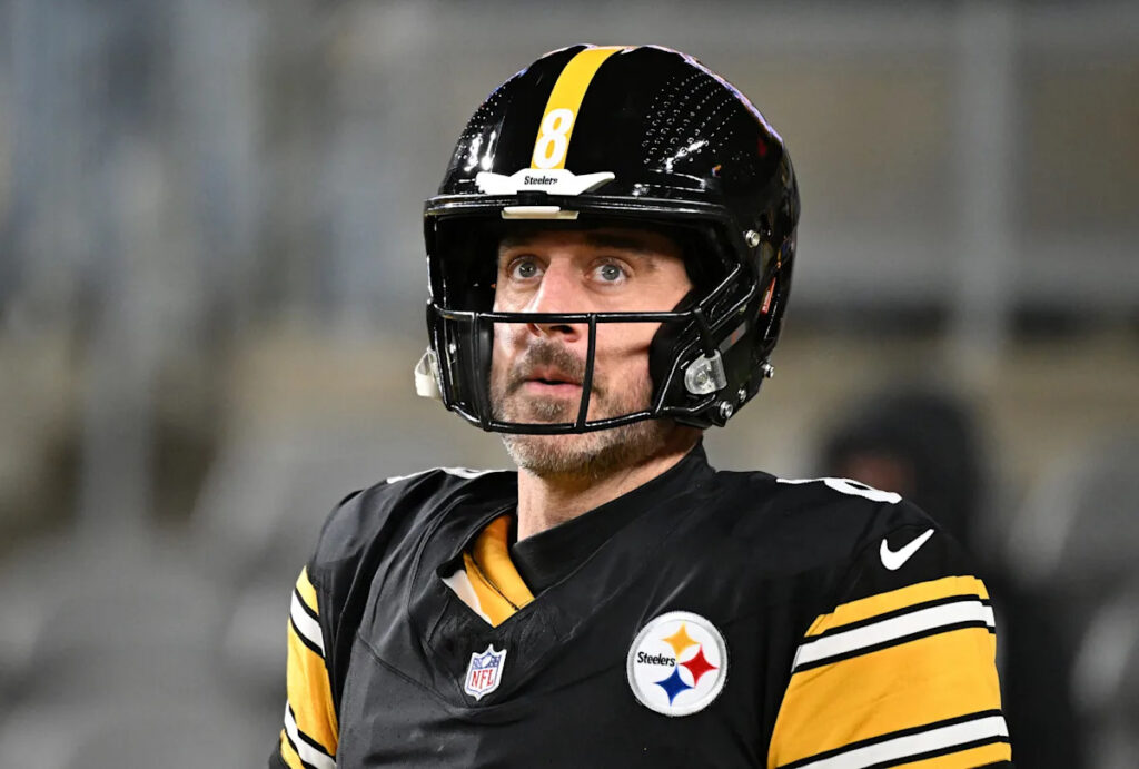 How much is Aaron Rodgers’ new contract with the Steelers? Details