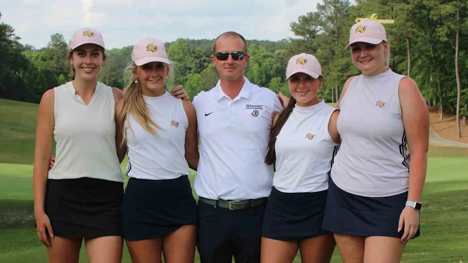 Reinhardt University women's golf team