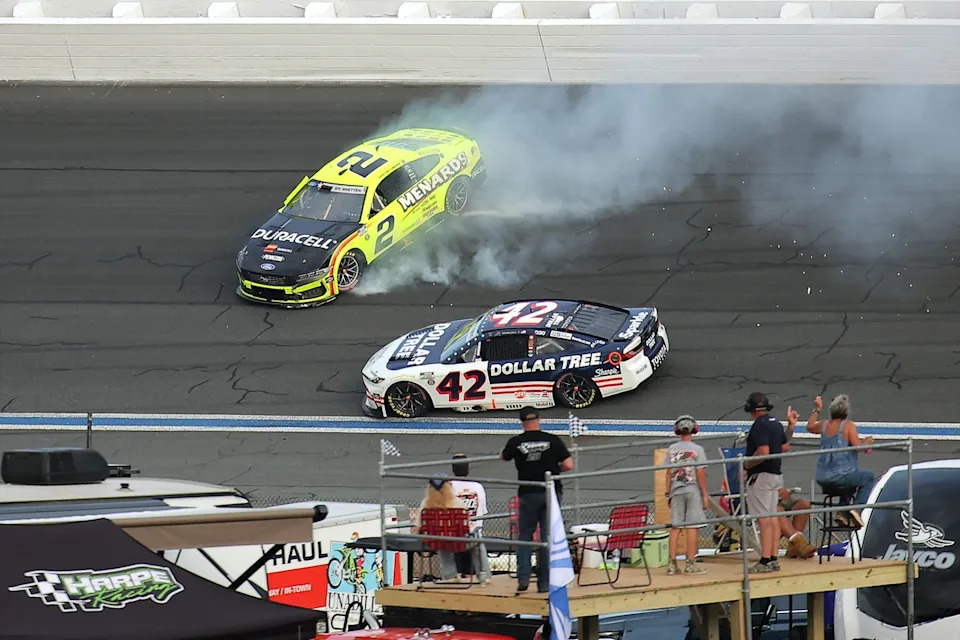 Austin Cindric, Team Penske, John Hunter Nemechek, Legacy Motor Club