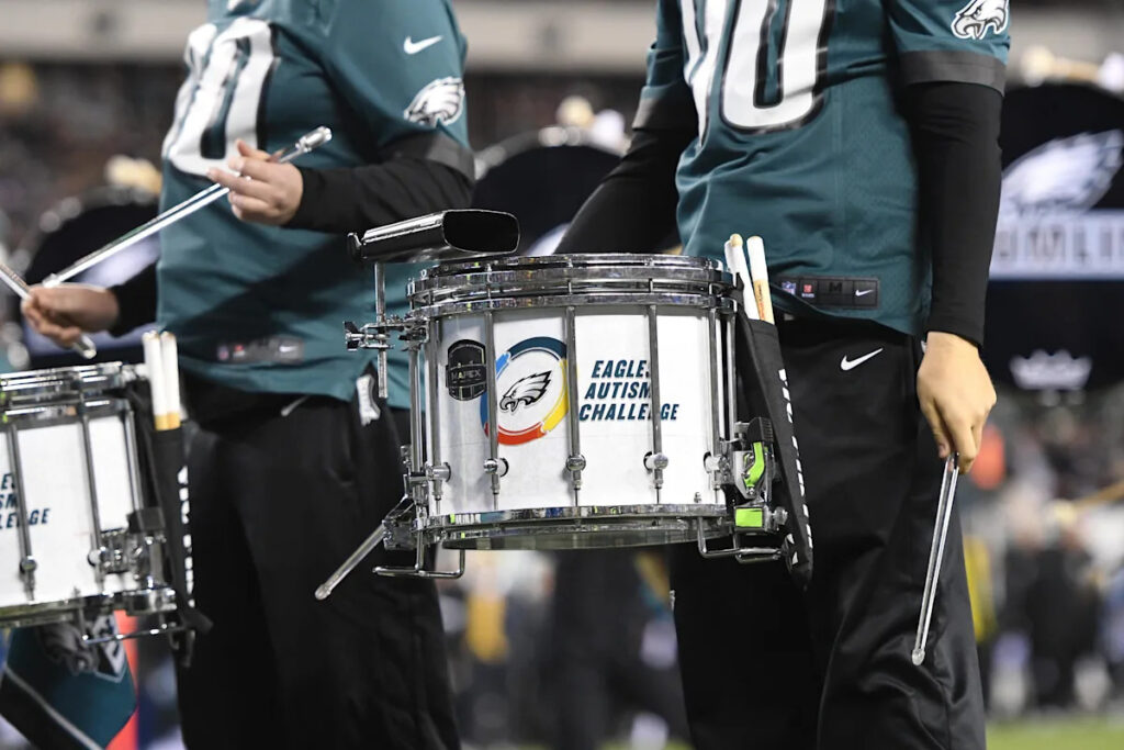 Eagles News: Eagles Autism Challenge breaks another record
