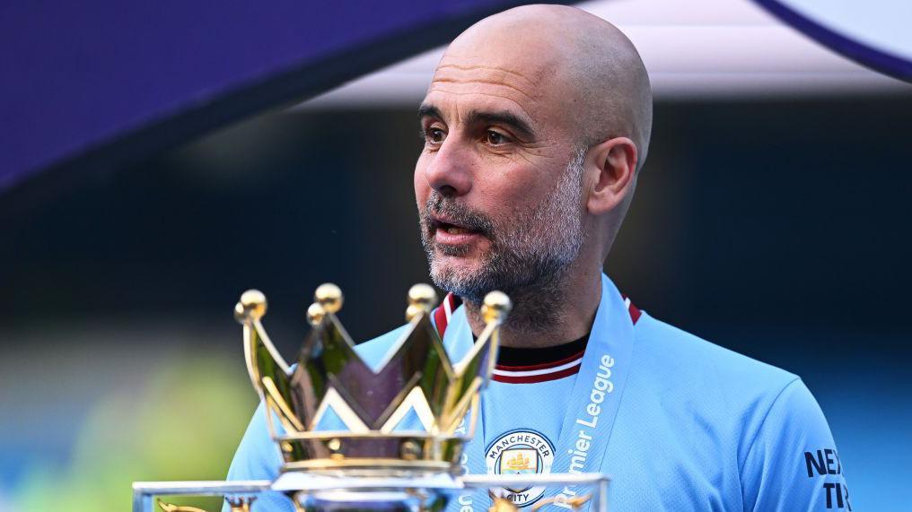 A managerial career that started with a sentence A managerial career that started with a sentence