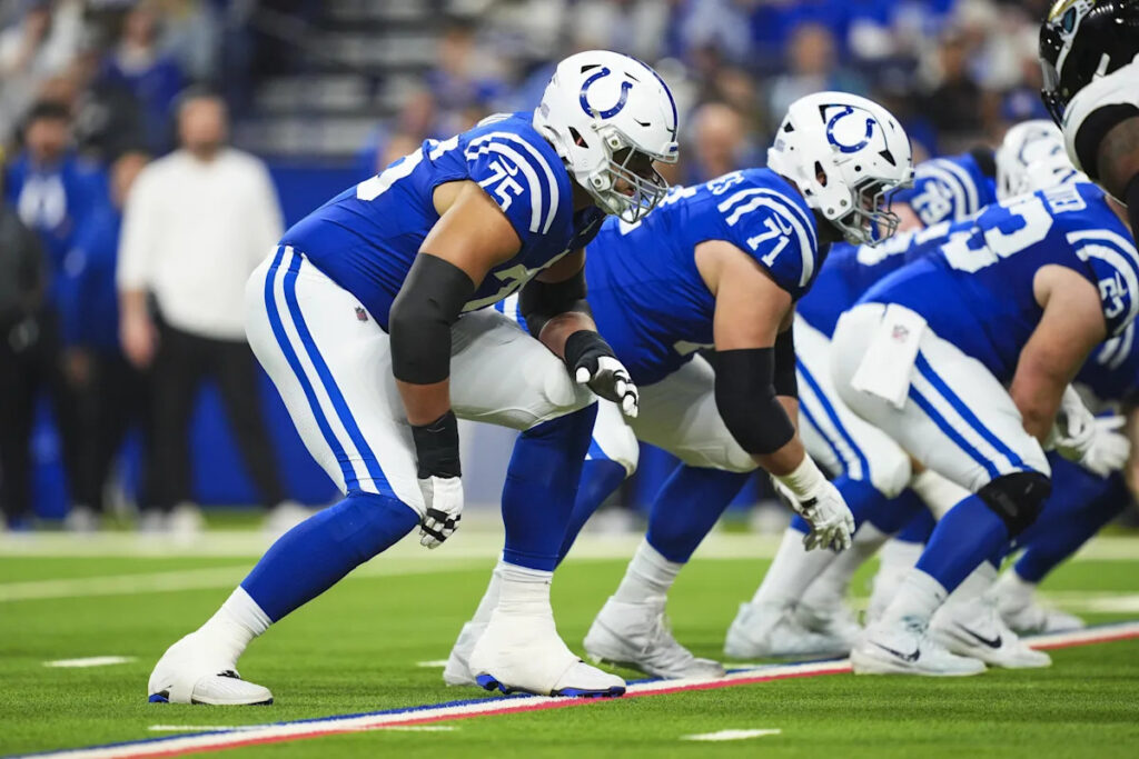 Colts training camp battle early preview: Right Tackle