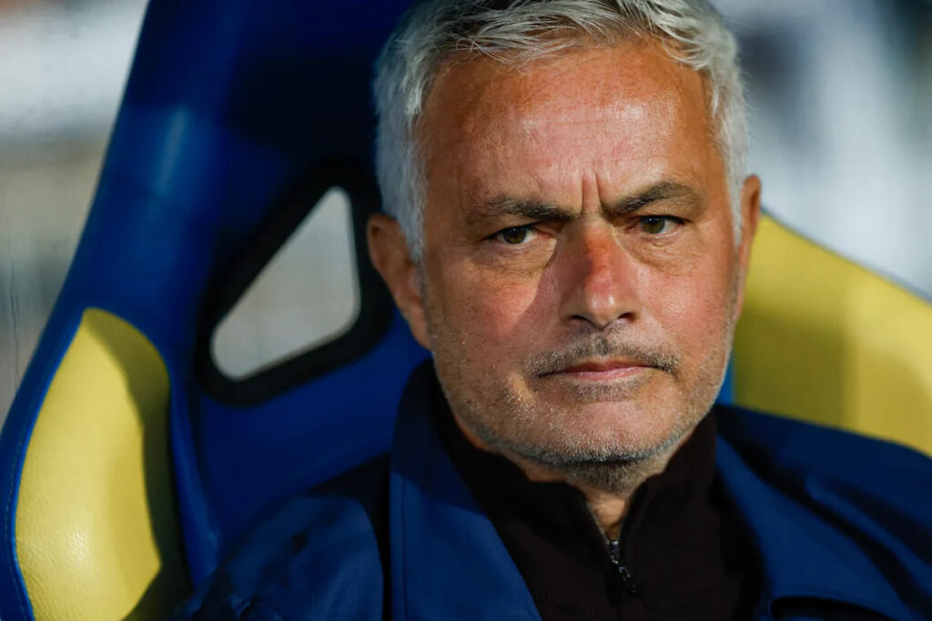 🥐 Mourinho, La Scaloneta, transfers… 5️⃣ stories to start Friday