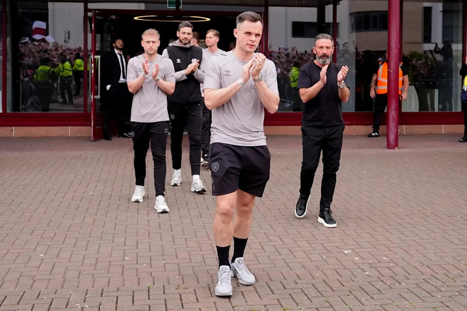 Shankland and the Hearts players returned to Tynecastle, where they were greeted by their supporters (PA)