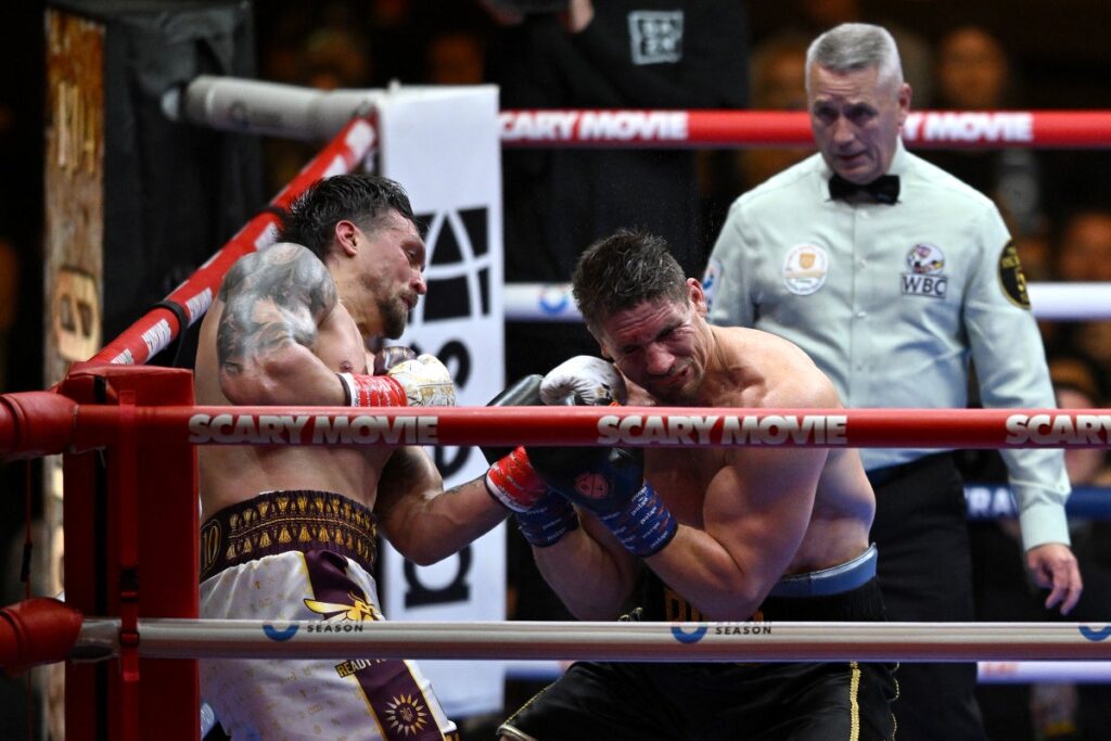 Oleksandr Usyk scores controversial, late KO to deny Rico Verhoeven all-time upset