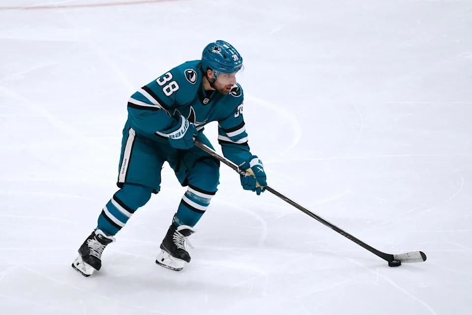 Blue Jackets Have Free-Agent Target To Consider In Sharks Defender