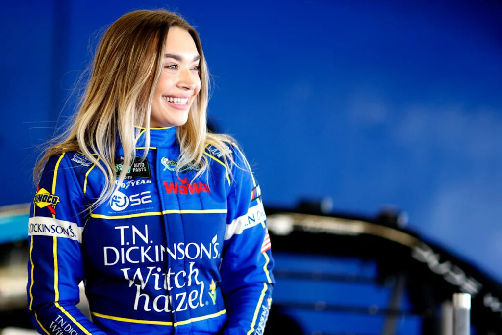 Trio of women will race NASCAR Trucks ECOSAVE 200 at Dover