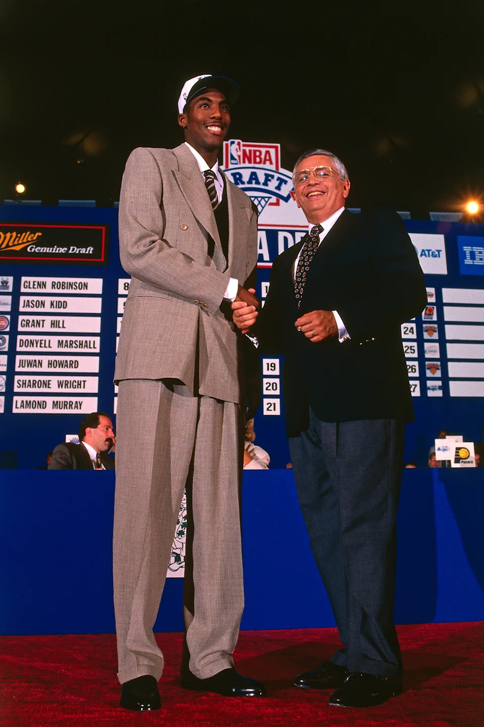 INDIANAPOLIS, IN – JUNE 29: Eddie Jones, selected number ten overall by the <a class="link " href="https://sports.yahoo.com/nba/teams/la-lakers/" data-i13n="sec:content-canvas;subsec:anchor_text;elm:context_link" data-ylk="slk:Los Angeles Lakers;sec:content-canvas;subsec:anchor_text;elm:context_link;itc:0" data-yga="{"yLinkElement":"context_link","yModuleName":"content-canvas","yLinkText":"Los Angeles Lakers","ySubModuleName":"anchor_text","yHasCommerce":false}">Los Angeles Lakers</a> shakes hands with NBA Commissioner David Stern during the 1994 NBA Draft on June 29, 1994 at Market Square Arena in Indianapolis, <a class="link " href="https://sports.yahoo.com/nba/teams/indiana/" data-i13n="sec:content-canvas;subsec:anchor_text;elm:context_link" data-ylk="slk:Indiana;sec:content-canvas;subsec:anchor_text;elm:context_link;itc:0" data-yga="{"yLinkElement":"context_link","yModuleName":"content-canvas","yLinkText":"Indiana","ySubModuleName":"anchor_text","yHasCommerce":false}">Indiana</a>. NOTE TO USER: User expressly acknowledges and agrees that, by downloading and or using this photograph, User is consenting to the terms and conditions of the Getty Images License Agreement. Mandatory Copyright Notice: Copyright 1994 NBAE (Photo by Andrew D. Bernstein/NBAE via Getty Images) | NBAE via Getty Images