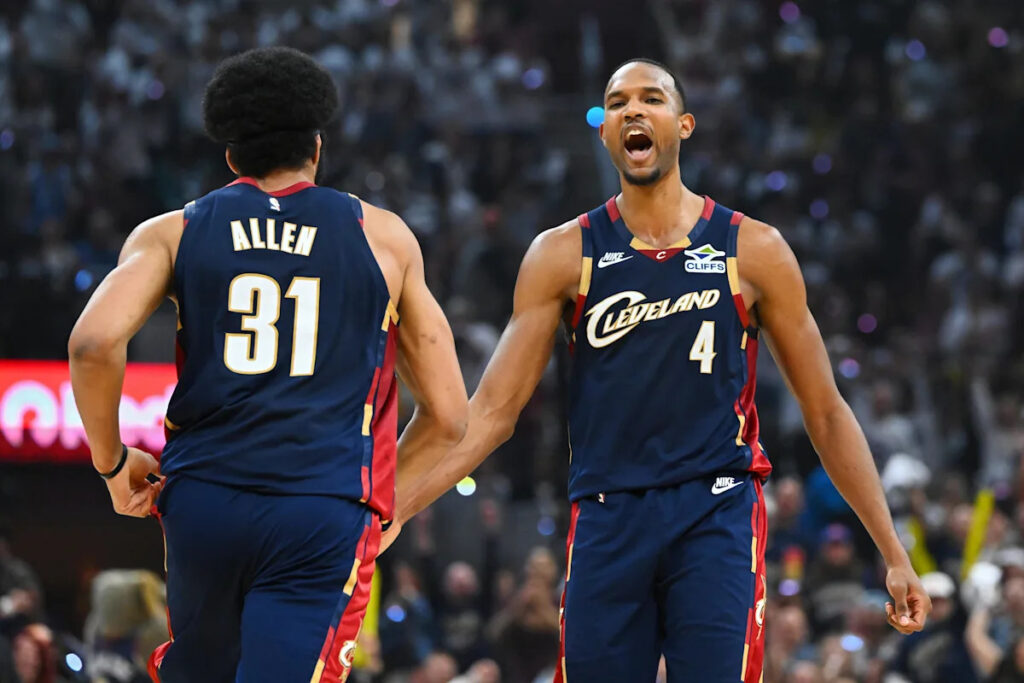 Cleveland Browns news (5/17): Come on Cavs, got to make it happen!