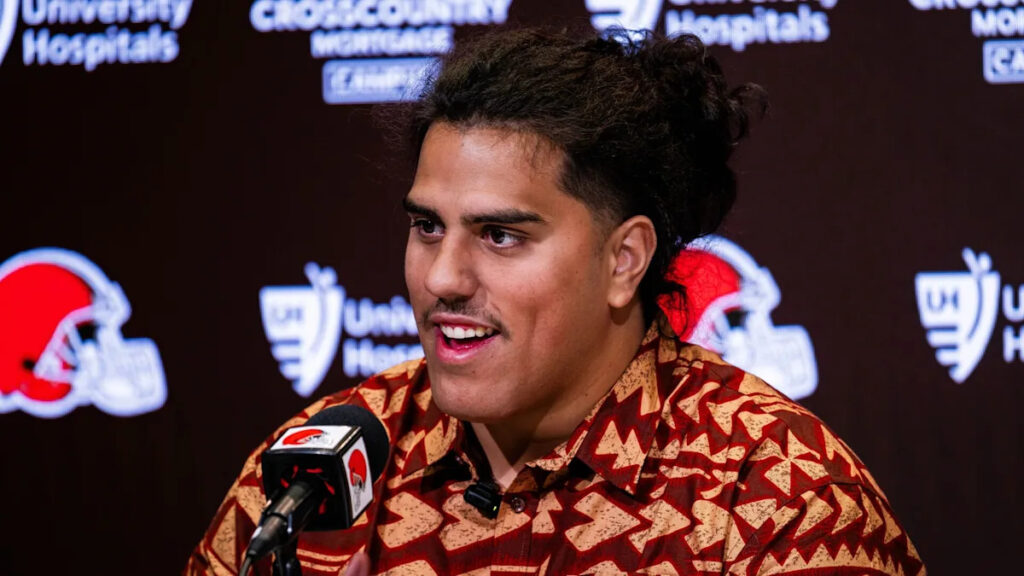 Browns sign first-rounder Spencer Fano, seven other draft picks