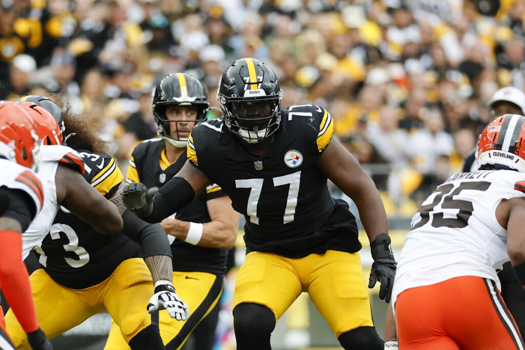 Steelers officially decline fifth-year option on OT Broderick Jones