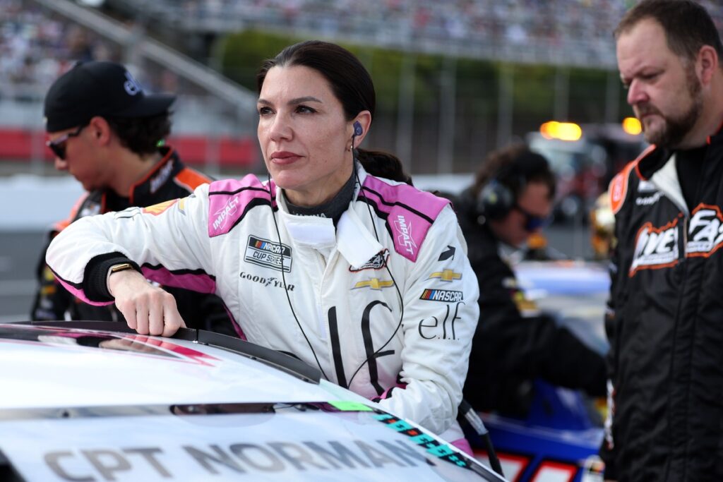 Katherine Legge calls Double attempt a “calamity of errors” after tough Coke 600