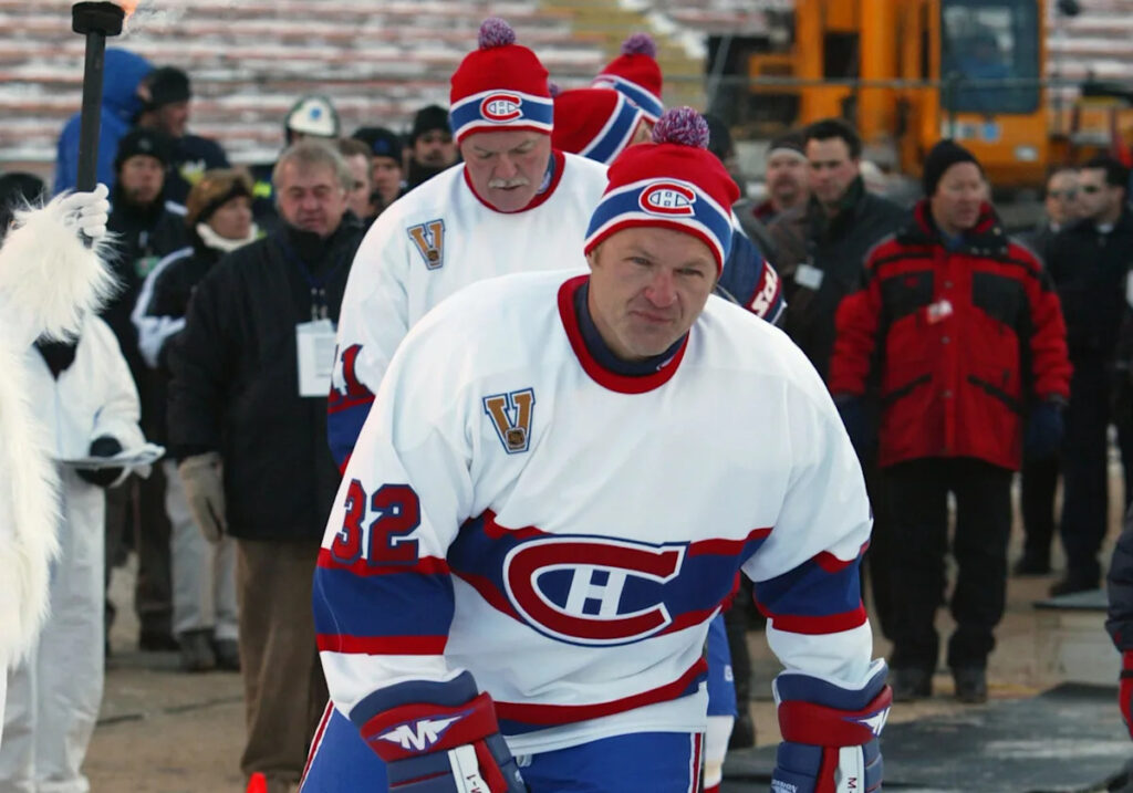 Hurricanes pay tribute to late Canadiens standout Claude Lemieux