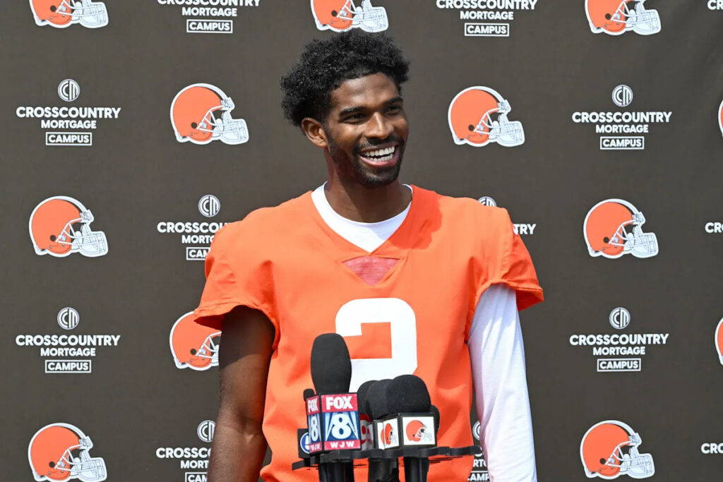 Cleveland Browns rookie QB hits record mark off the field