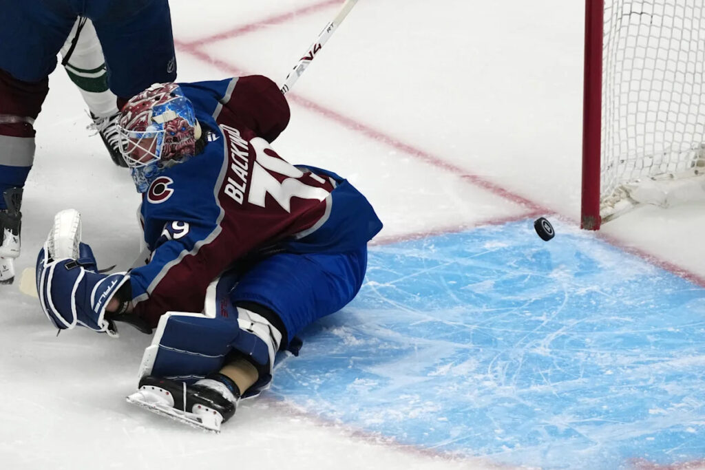 Hoping to stave off elimination, Avalanche turn to goalie Mackenzie Blackwood in Game 4 Hoping to stave off elimination, Avalanche turn to goalie Mackenzie Blackwood in Game 4