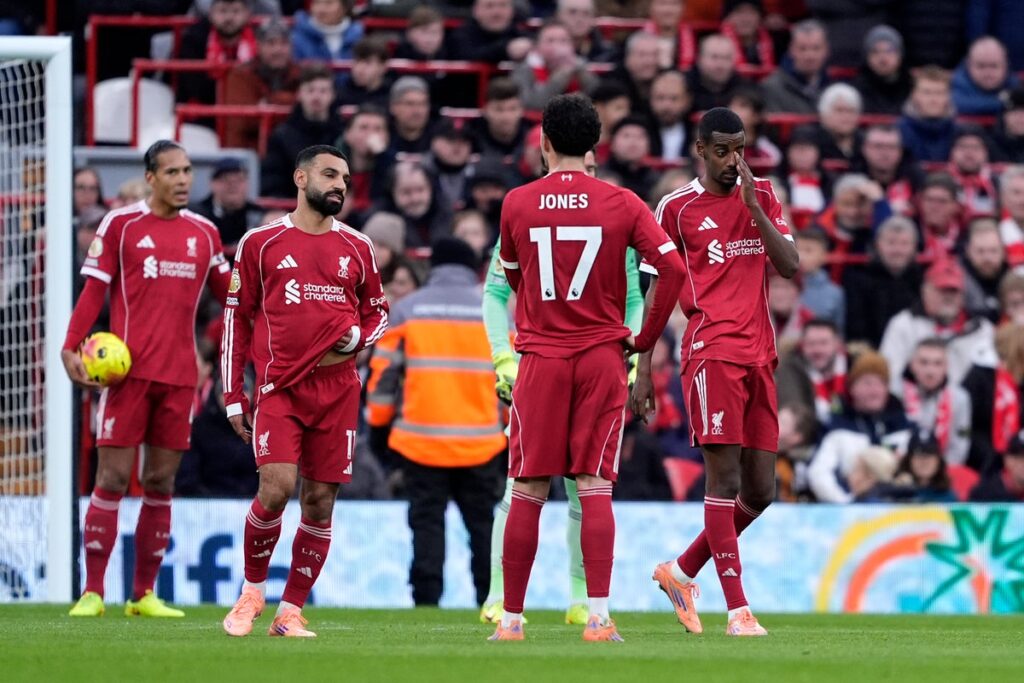 Liverpool eye right-footed replacement for Mohamed Salah to get the best out of Alexander Isak