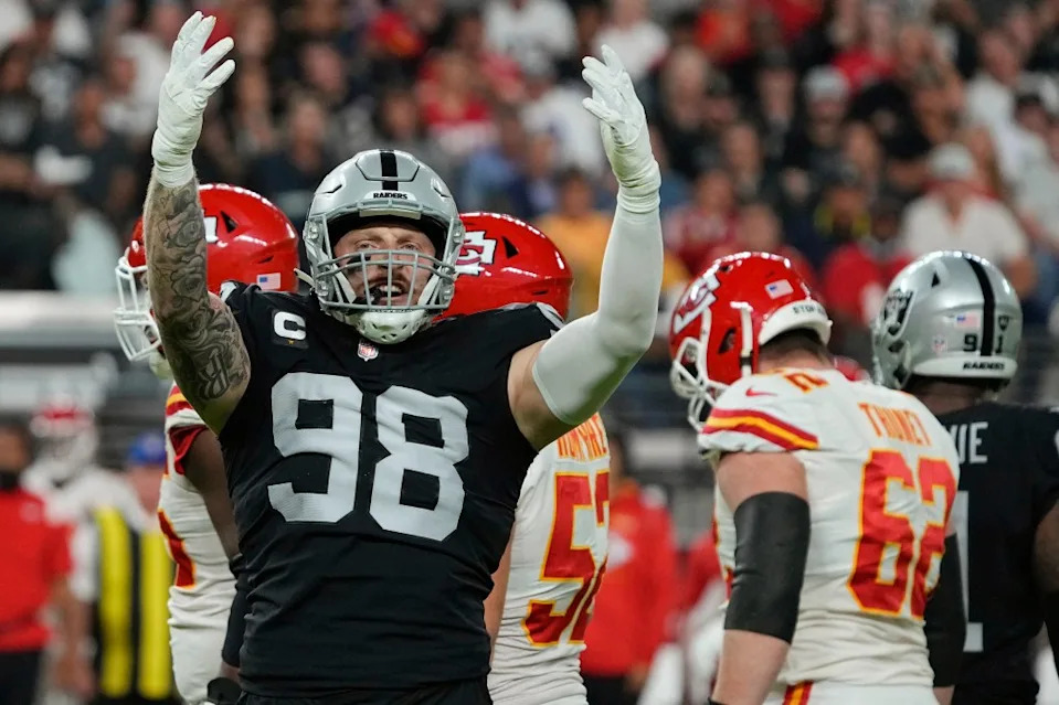Las Vegas Raiders defensive end Maxx Crosby (98) reacts after a play against the <a class="link " href="https://sports.yahoo.com/nfl/teams/kansas-city/" data-i13n="sec:content-canvas;subsec:anchor_text;elm:context_link" data-ylk="slk:Kansas City Chiefs;sec:content-canvas;subsec:anchor_text;elm:context_link;itc:0" data-yga="{"yLinkElement":"context_link","yModuleName":"content-canvas","yLinkText":"Kansas City Chiefs","ySubModuleName":"anchor_text","yHasCommerce":false}">Kansas City Chiefs</a> during the first half of an NFL football game. AP