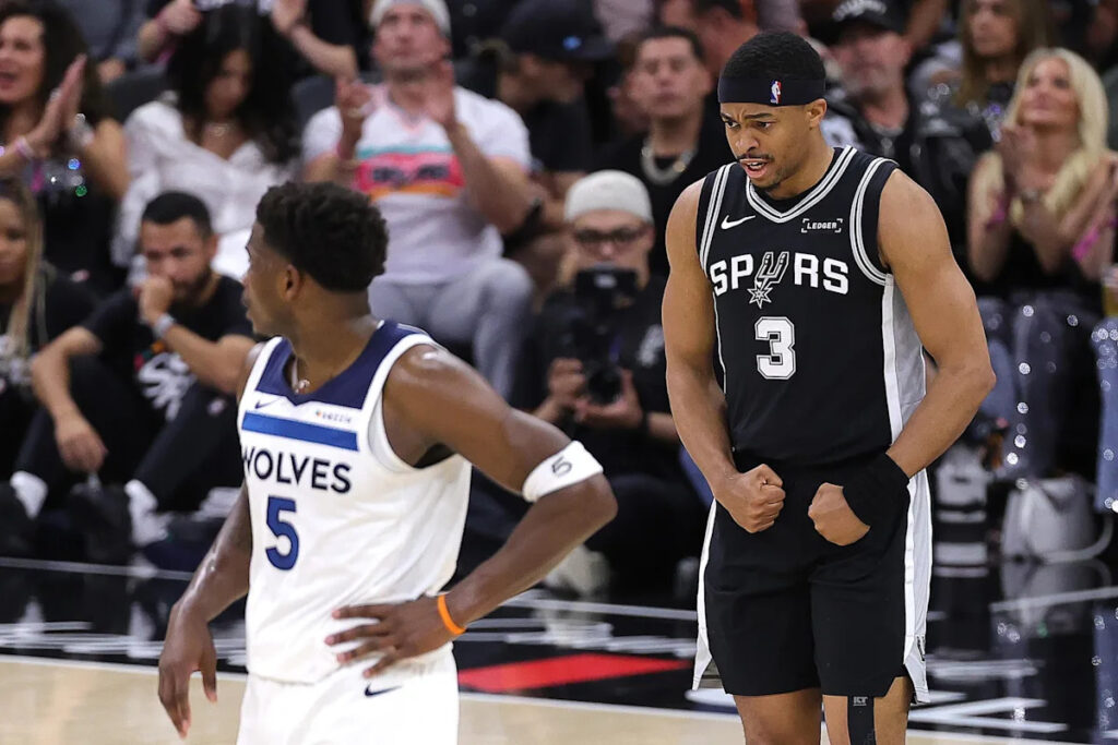 Spurs 126, Timberwolves 97: Minnesota Lets Go of the Rope