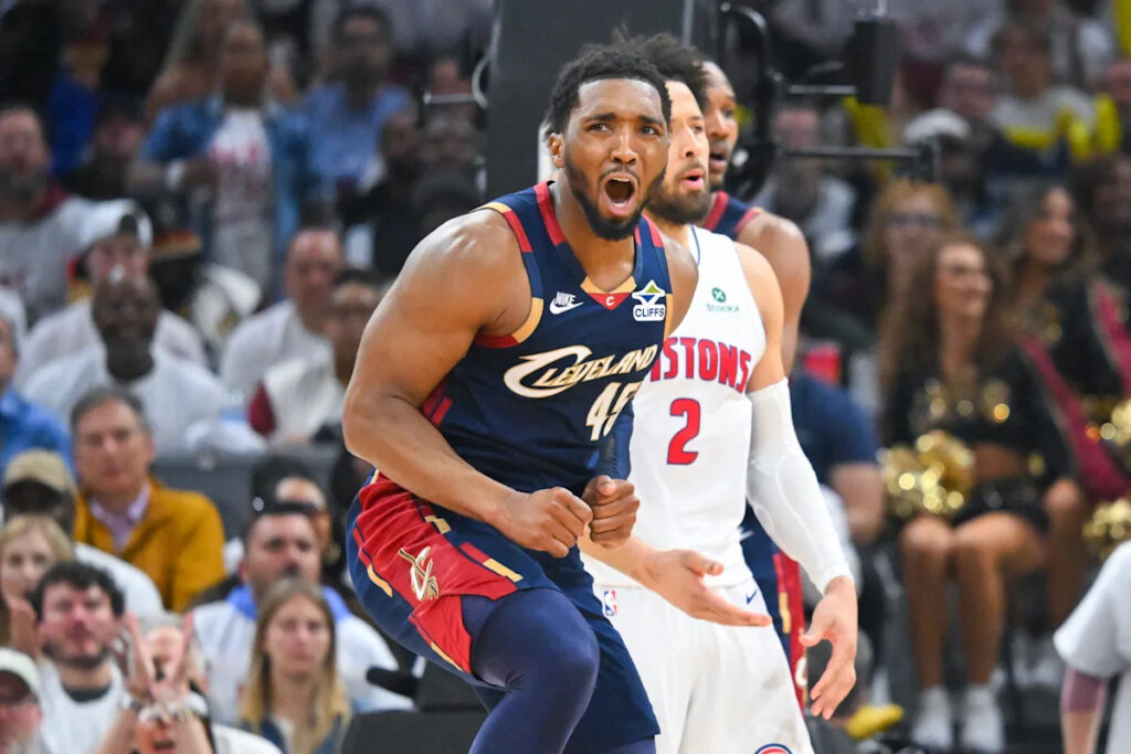 Cavaliers earn must-win Game 3 at home, defeating Pistons 116-109 with Donovan Mitchell scoring 35 points