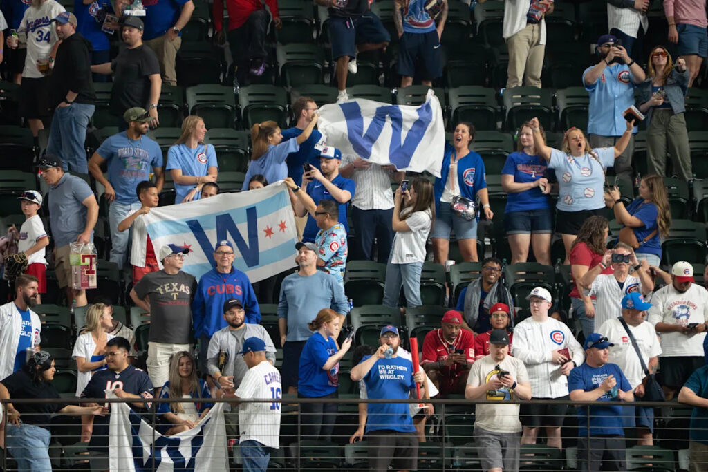 Cubs win 10th straight game for second time this season, first time since 1935