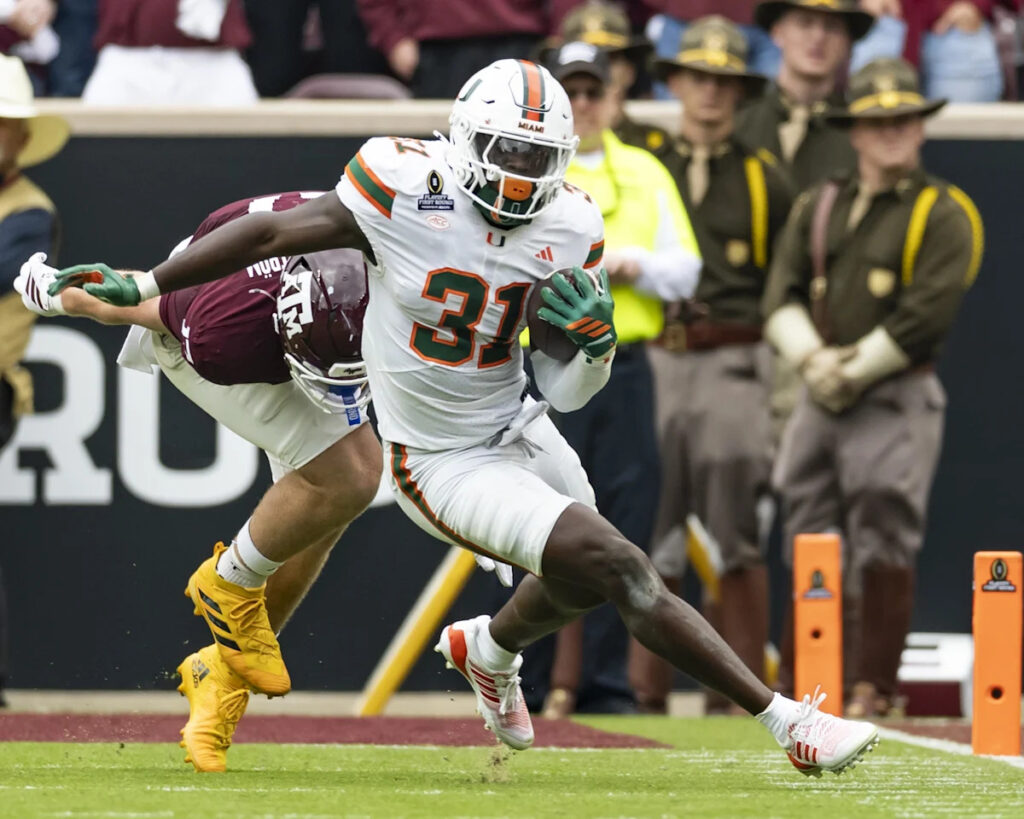 The UDFA Files: Wesley Bissainthe is athletic LB with coverage upside