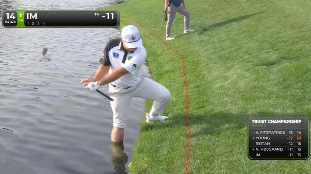 Sungjae Im’s chaotic two-hole stretch includes wild bunker ricochet