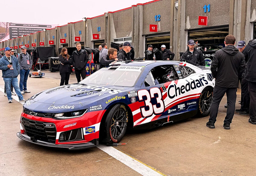 Kyle Busch’s car unloaded first at Charlotte in somber moment for NASCAR