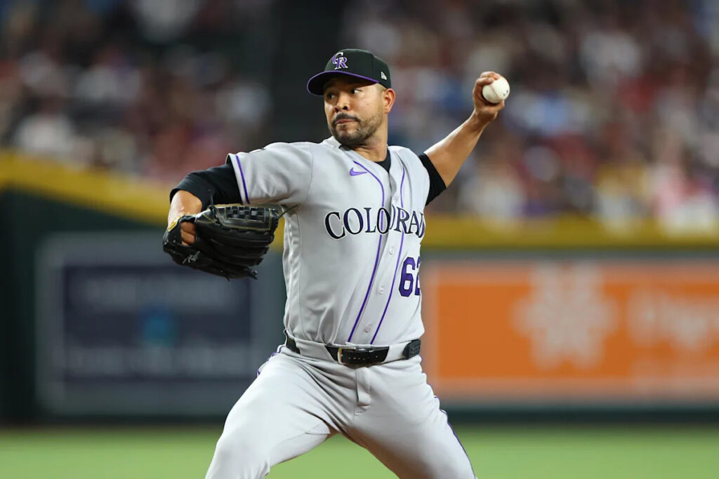José Quintana leaves Rockies-Diamondbacks game with injury José Quintana leaves Rockies-Diamondbacks game with injury
