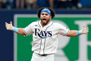 Rays use 4-run eighth to beat Orioles, complete MLB-best sixth sweep while improving to 21-4 in past 25 games
