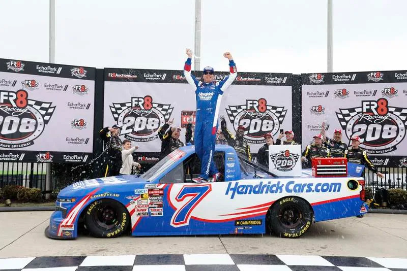 February 21, 2026, Hampton, Ga, USA: KYLE BUSCH 7 of Las Vegas, NV wins The Fr8 Racing 208 at EchoPark Speedway in Hampton, GA. Hampton USA – ZUMAa161 20260221_aaa_a161_013 Copyright: xWalterxG.xArcexSr.x