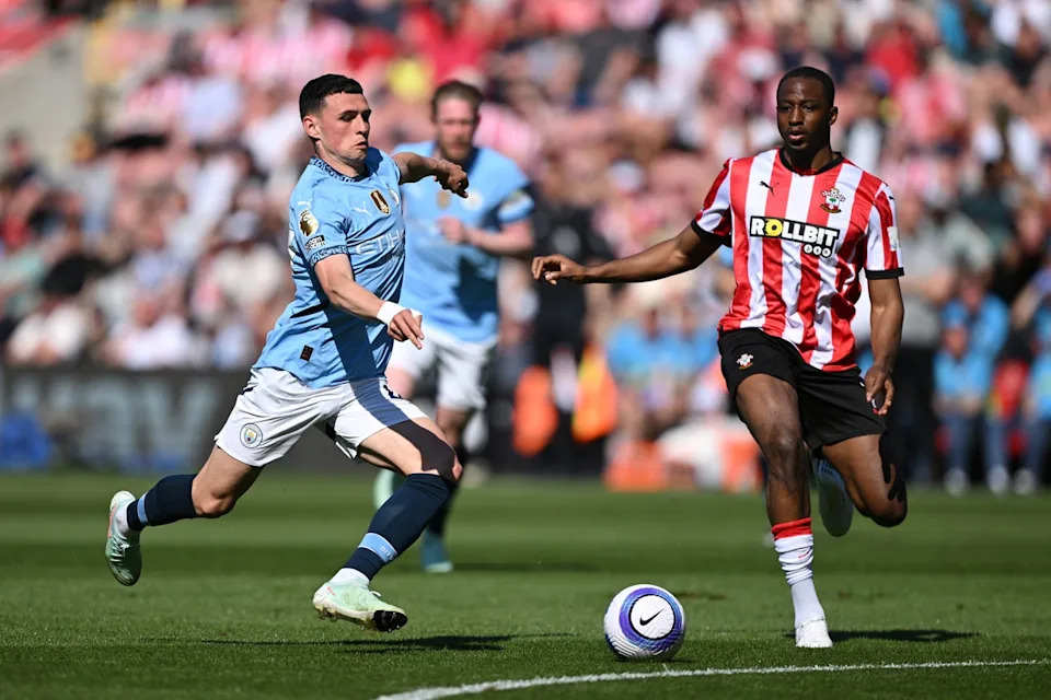 Joe Aribo, right, pictured playing for Southampton last season (Getty)