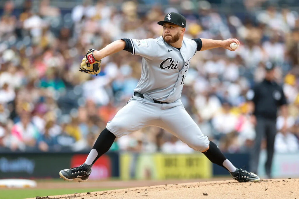 Sox fazed by Friars, drop series finale, 4-3