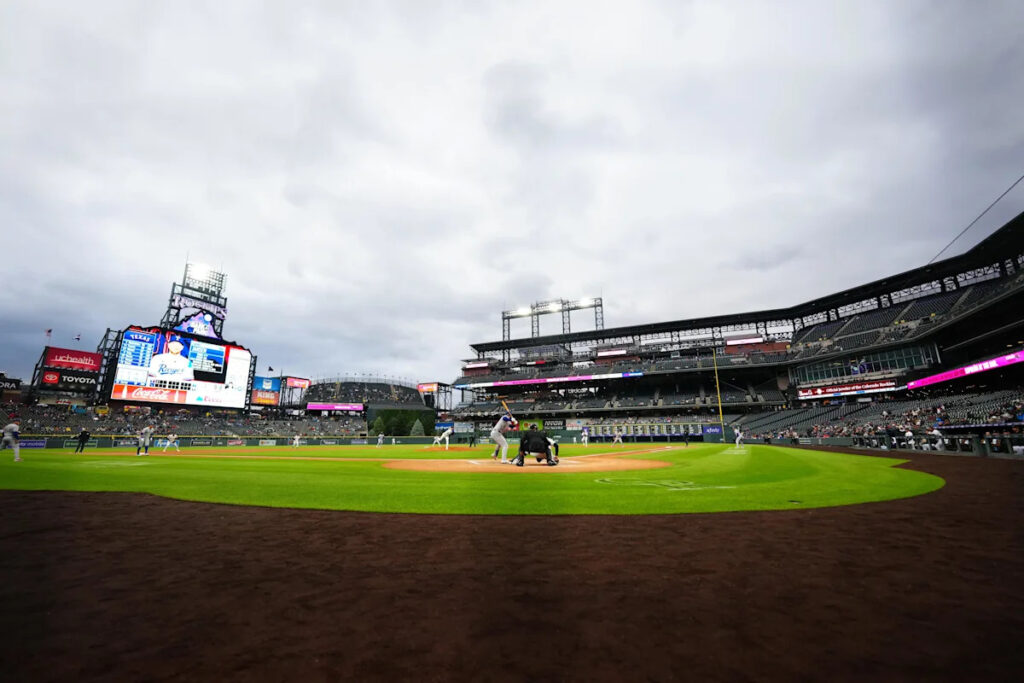 Rangers 10, Rockies 0: The Rockies dog did not hunt