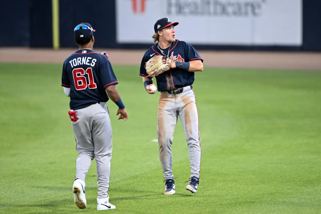 Braves News: Top 30 prospects list, Braves crushed, more Braves News: Top 30 prospects list, Braves crushed, more