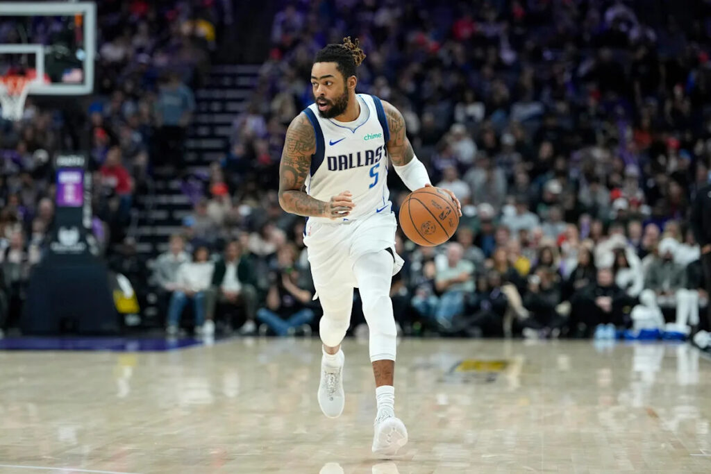Report: D’Angelo Russell opts in to M player option