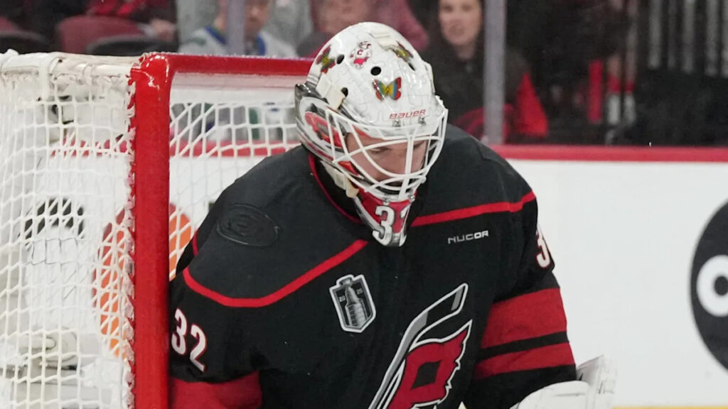 Hurricanes vs Golden Knights Prediction, Picks & Odds for Sunday’s Stanley Cup Final 6