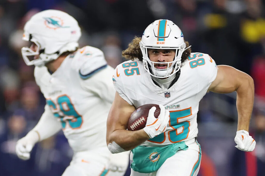 Miami Dolphins Discussion: The Greg Dulcich Edition