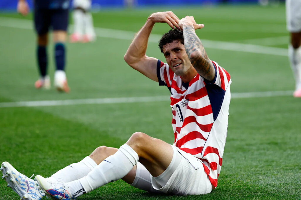 USMNT’s Christian Pulisic subbed off after ‘kick’ during 4-1 win over Paraguay — ‘I’m really hoping that it’s nothing’ USMNT’s Christian Pulisic subbed off after ‘kick’ during 4-1 win over Paraguay — ‘I’m really hoping that it’s nothing’
