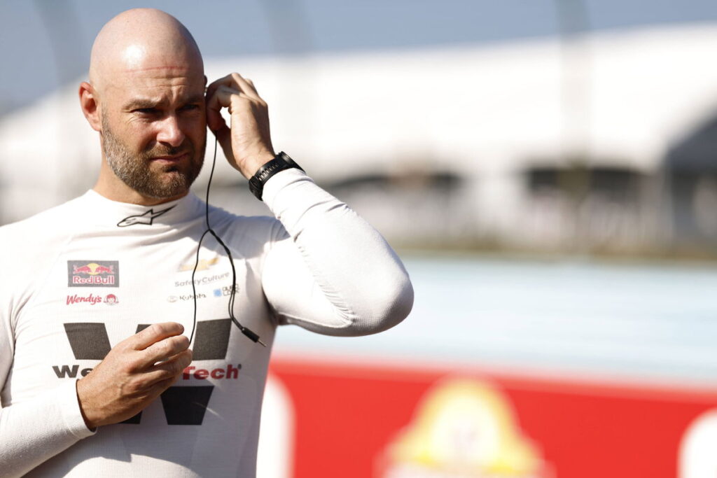 “It Disrespects My Competition” – Shane Van Gisbergen Slams NASCAR Community Over Undisputed Road Course Champion Label “It Disrespects My Competition” – Shane Van Gisbergen Slams NASCAR Community Over Undisputed Road Course Champion Label