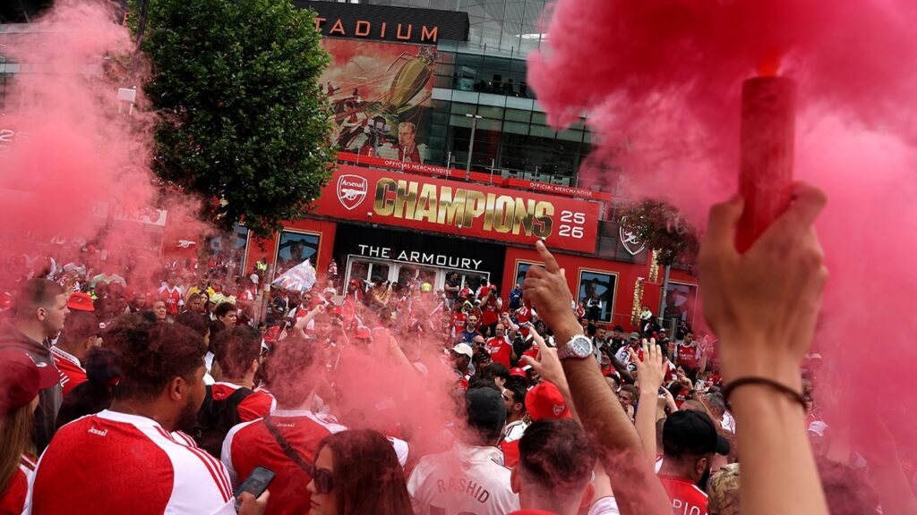 Live: Arsenal hold Premier League trophy parade