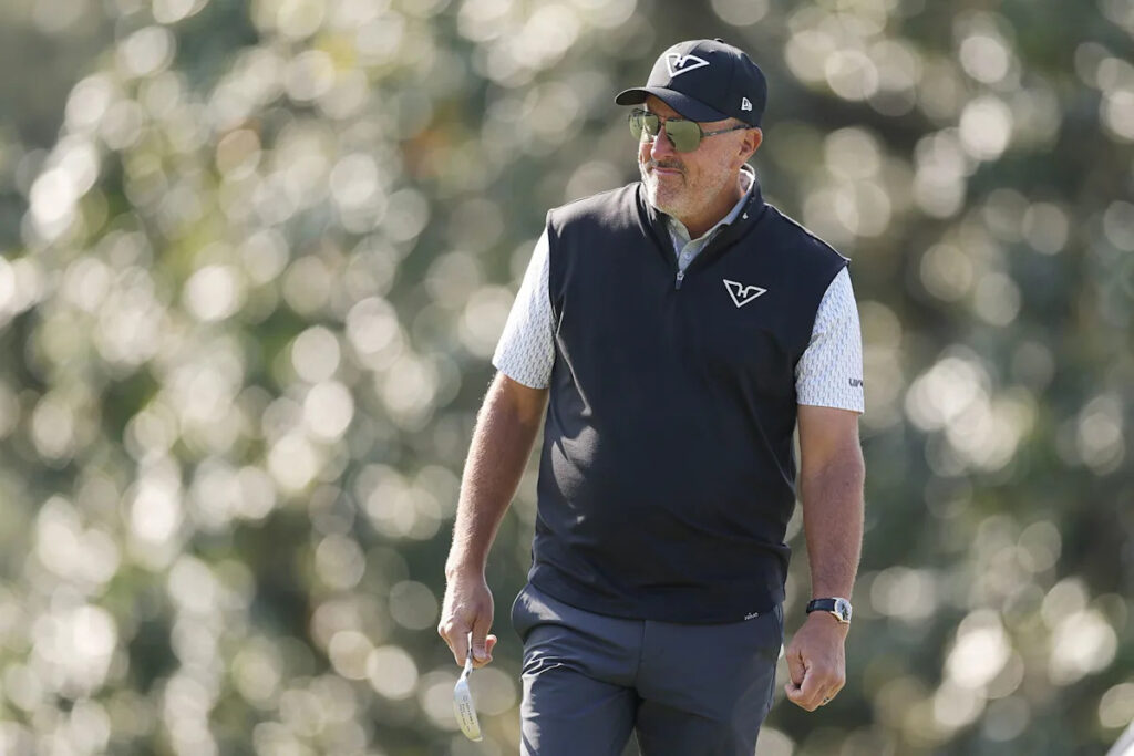 Golf legend Phil Mickelson kicked out of California club after misconduct allegations, Golf Digest reports