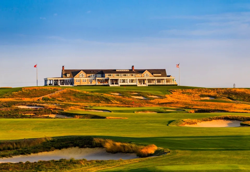 The 16th Hole of Shinnecock Hills Golf Club 
 in the Southampton, N.Y. on Wednesday, June 28, 2017. (Copyright USGA/John Mummert)