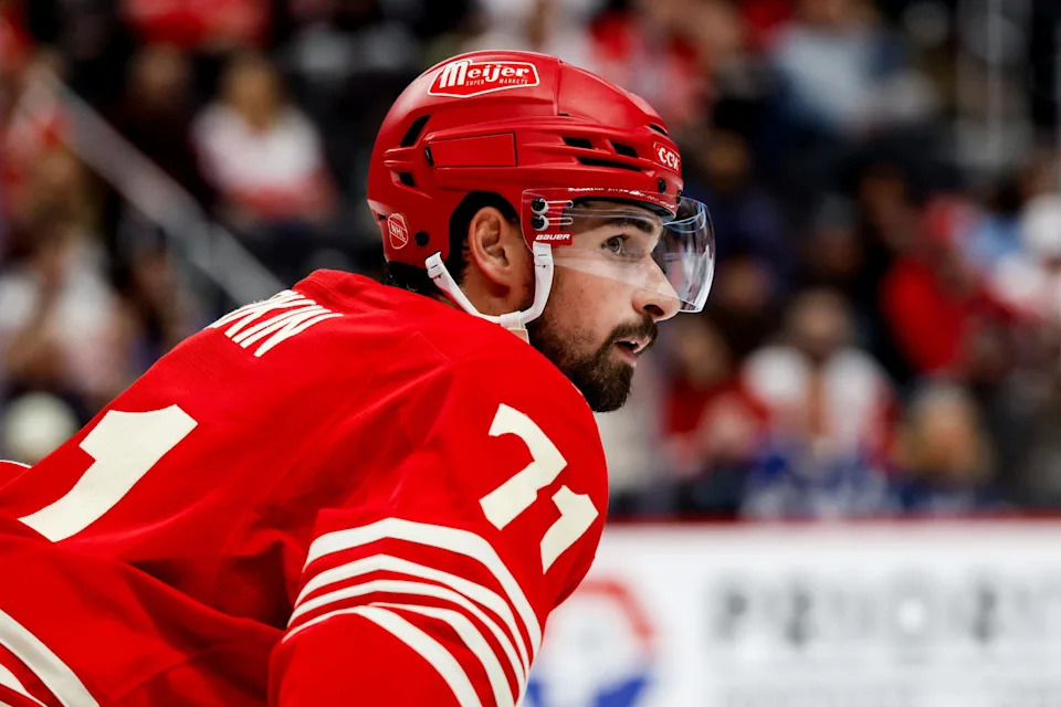 NHL Insider Drops Major Dylan Larkin Update Involving Reported Trade Offer
