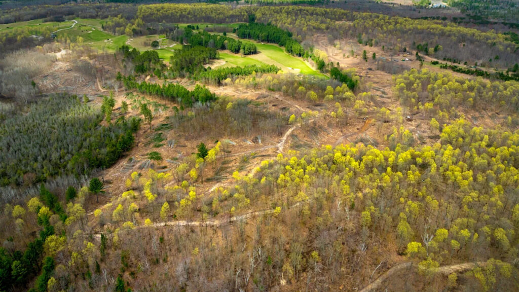 Michigan golf club to add second course by famed design duo Michigan golf club to add second course by famed design duo