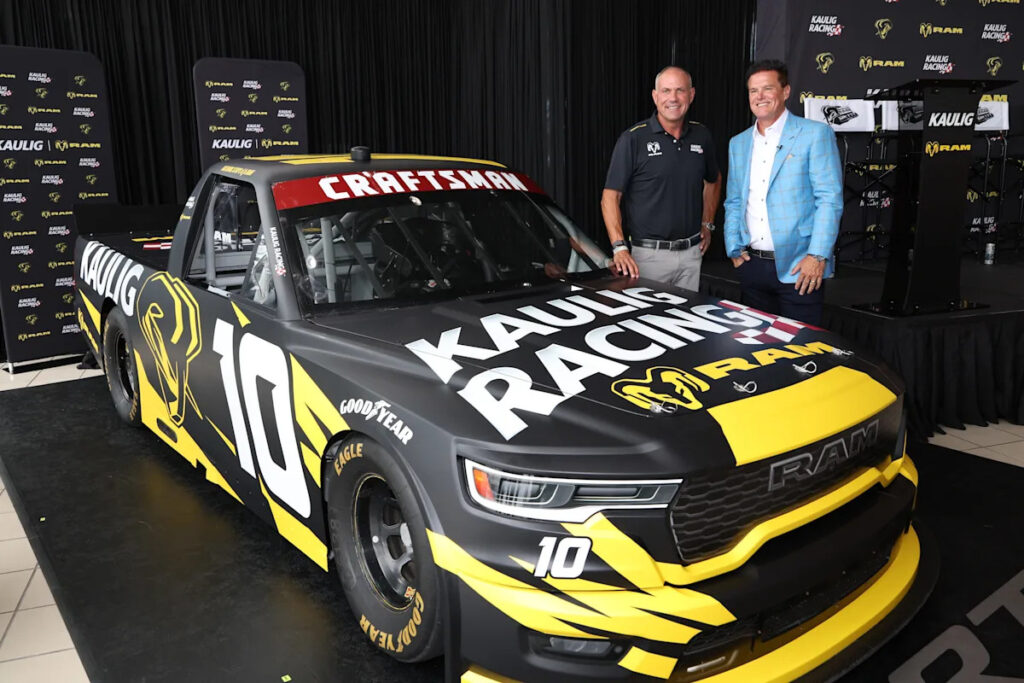 Is Dodge returning to NASCAR Cup Series after trucks success with Kaulig Racing?