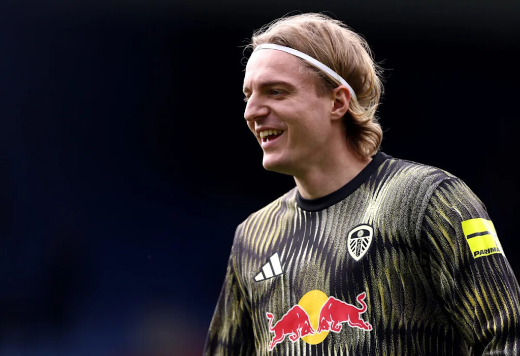 Leeds United’s €8m Defender Eyed By Bundesliga Club Again: What’s The Best Decision For Farke?