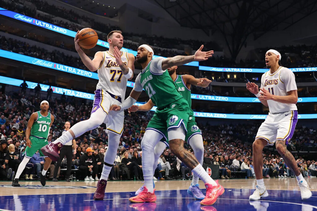 Could the Lakers make another run at Daniel Gafford?